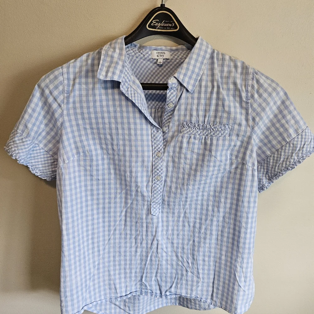 crown & ivy stylish comfortable